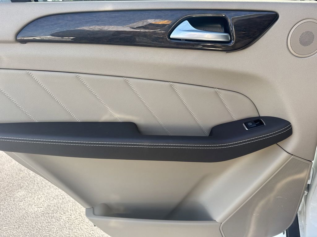 Used 2016 Mercedes-Benz GL 450 4MATIC image 20