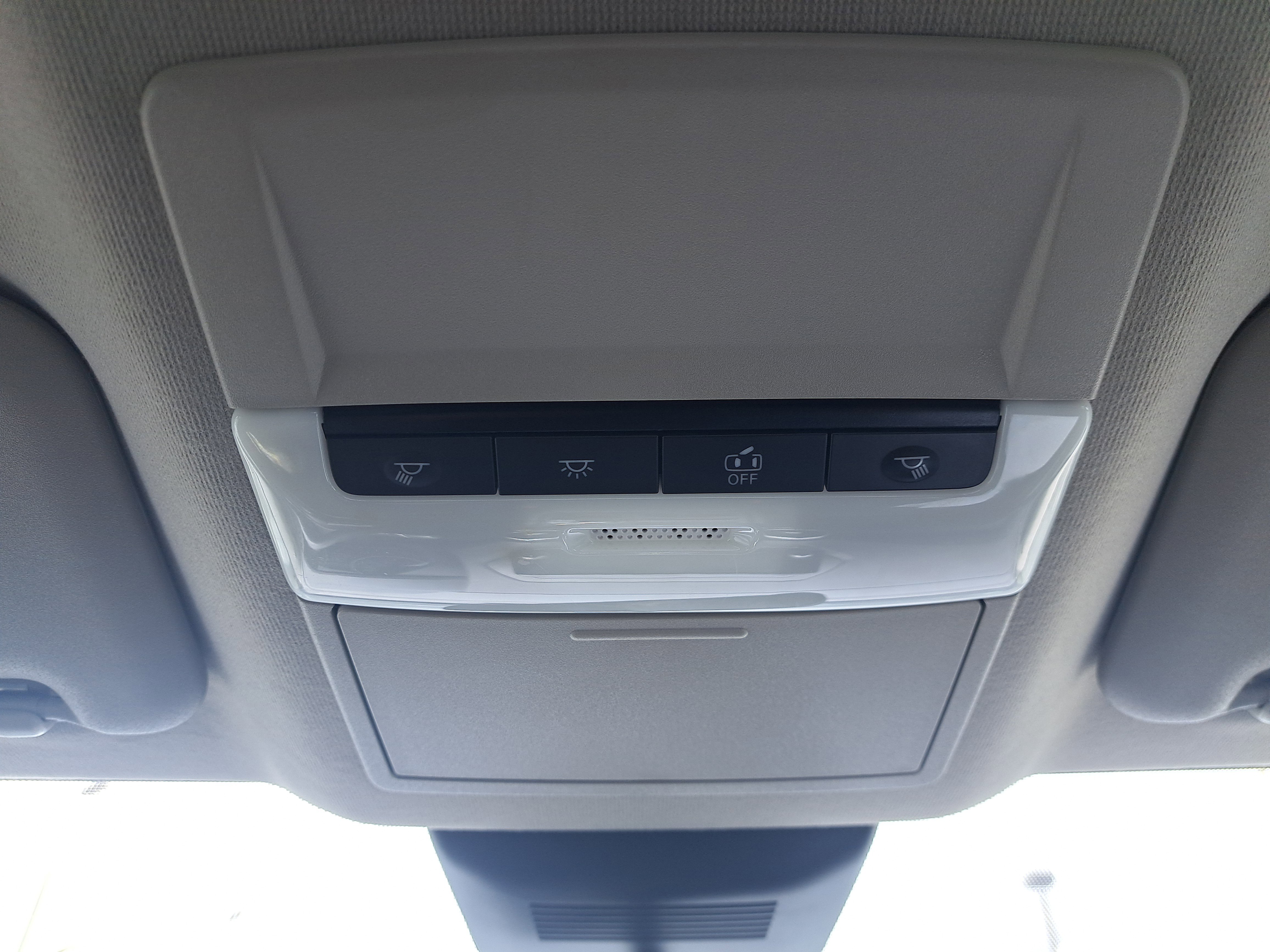 Used 2025 Nissan Sentra S image 29