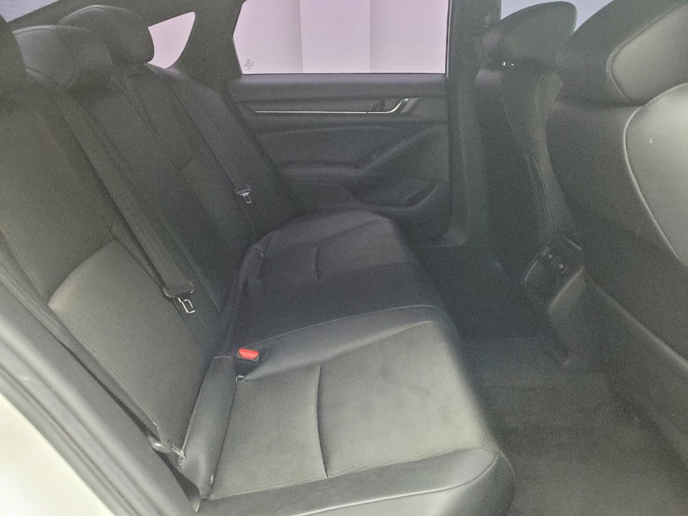 Used 2021 Honda Accord Sport image 19