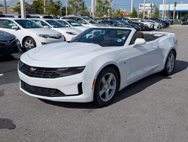 Used 2020 Chevrolet Camaro LT image 3