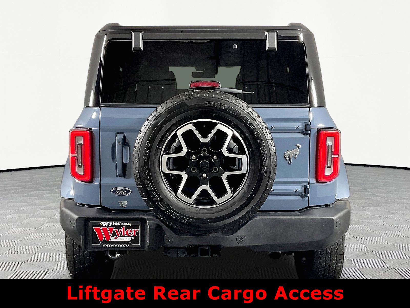 Used 2024 Ford Bronco Outer Banks AWD/4WD image 5