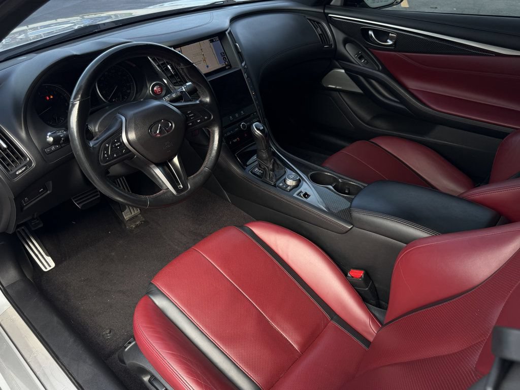 Used 2020 INFINITI Q60 Red Sport 400 AWD/4WD image 9