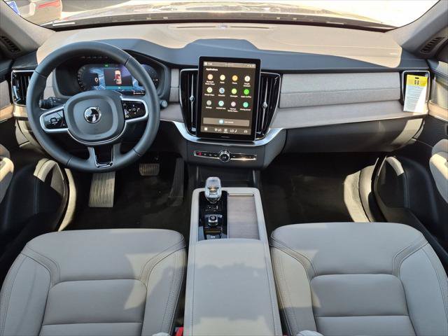 New 2026 Volvo XC90 T8 Plus w/ Protection Package Premier AWD/4WD image 11