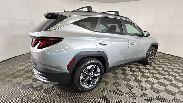 Used 2026 Hyundai Tucson SEL FWD image 2