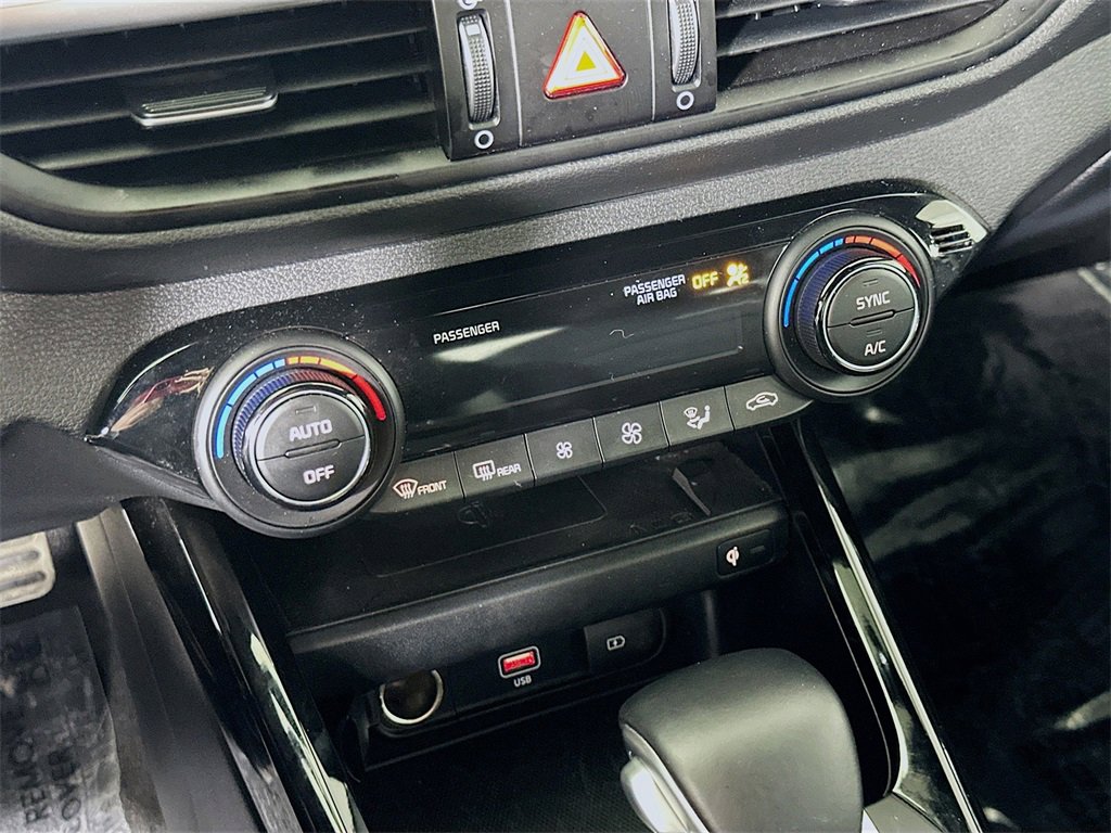 Used 2024 Kia Forte GT-Line w/ GT-Line Premium Package image 26