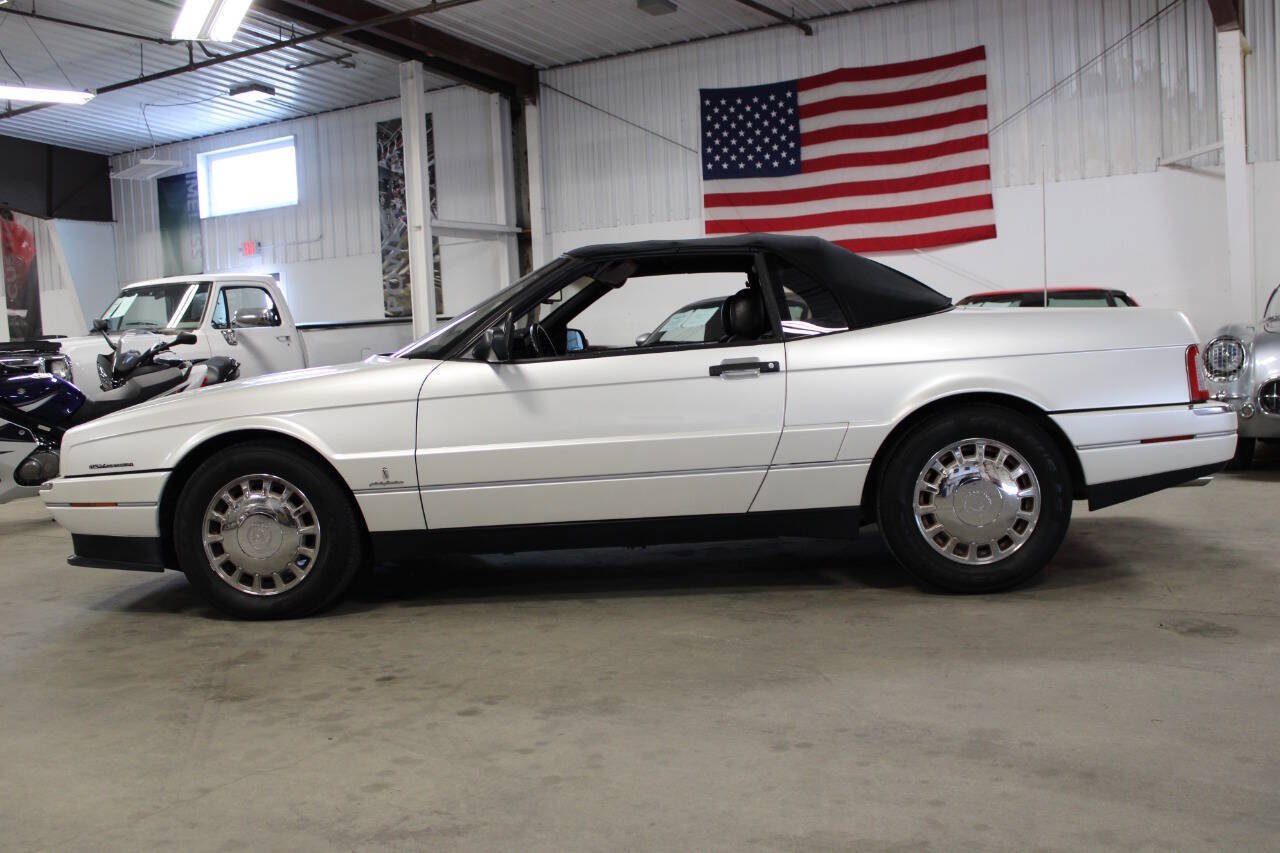 Used 1993 Cadillac Allante FWD image 3