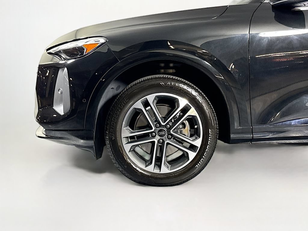Used 2025 Audi Q5 Premium w/ Convenience Package AWD/4WD image 24