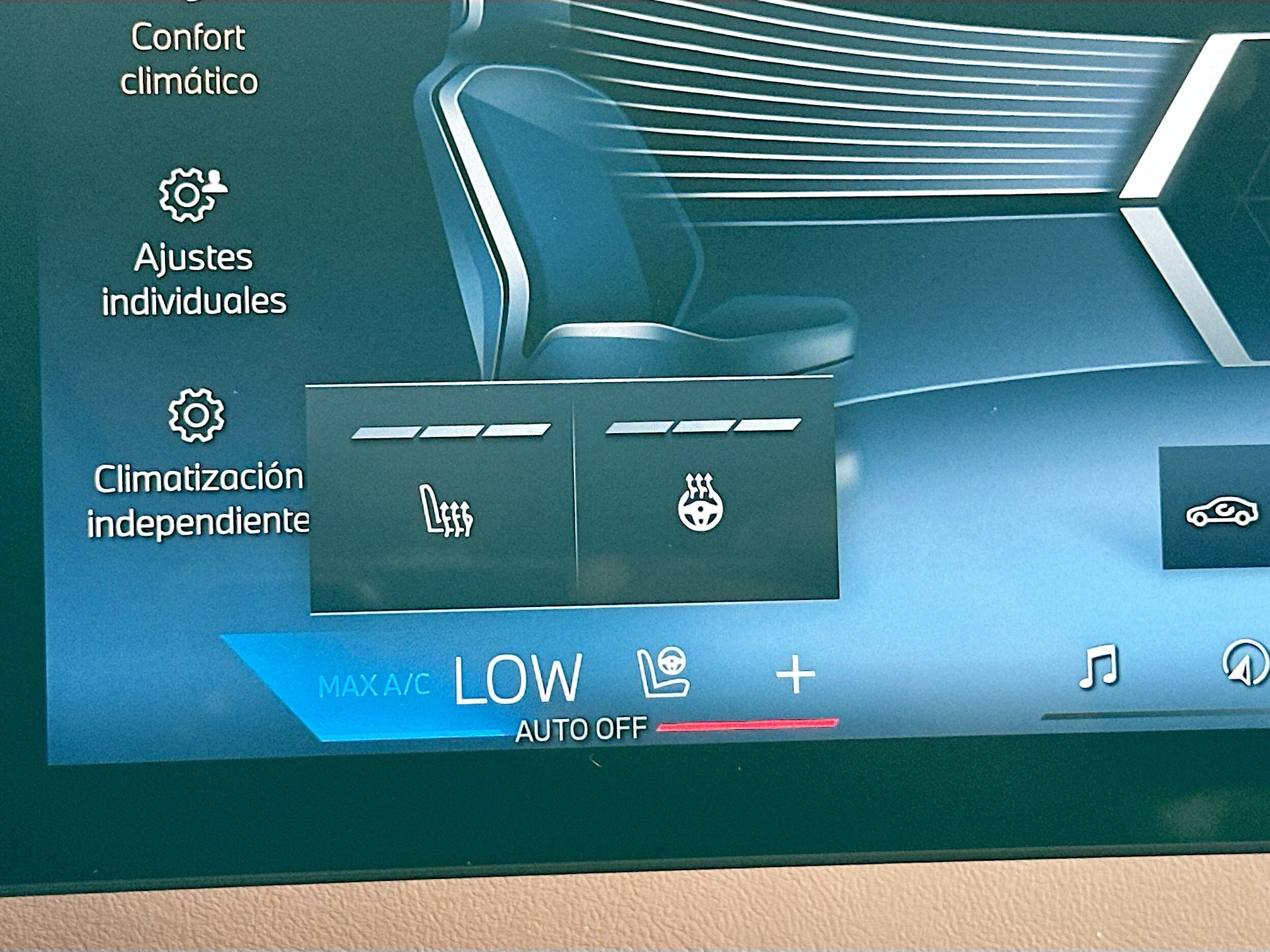 Certified 2025 BMW iX xDrive50 AWD/4WD image 21