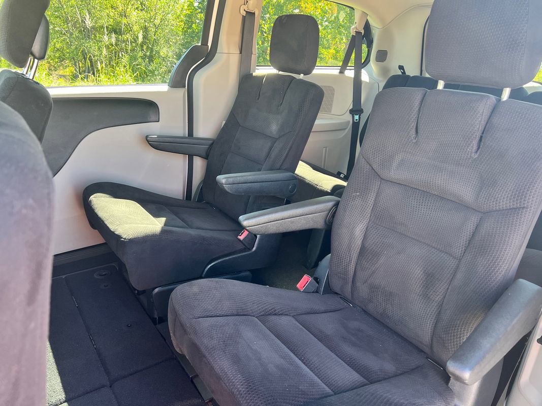 Used 2014 Dodge Grand Caravan SE w/ Quick Order Package 29E SE image 20