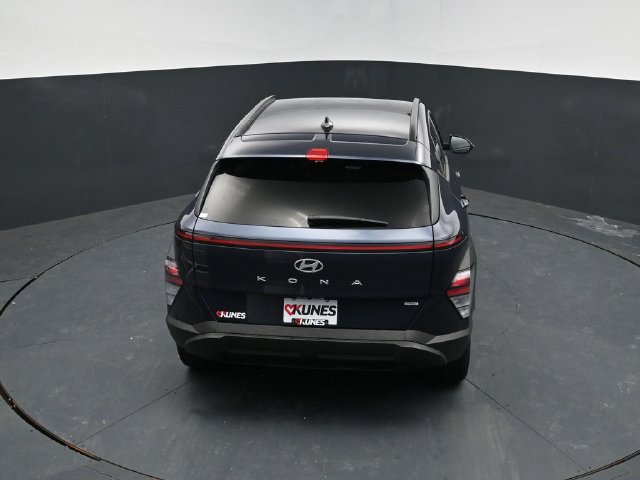 Used 2025 Hyundai Kona SEL AWD/4WD image 50