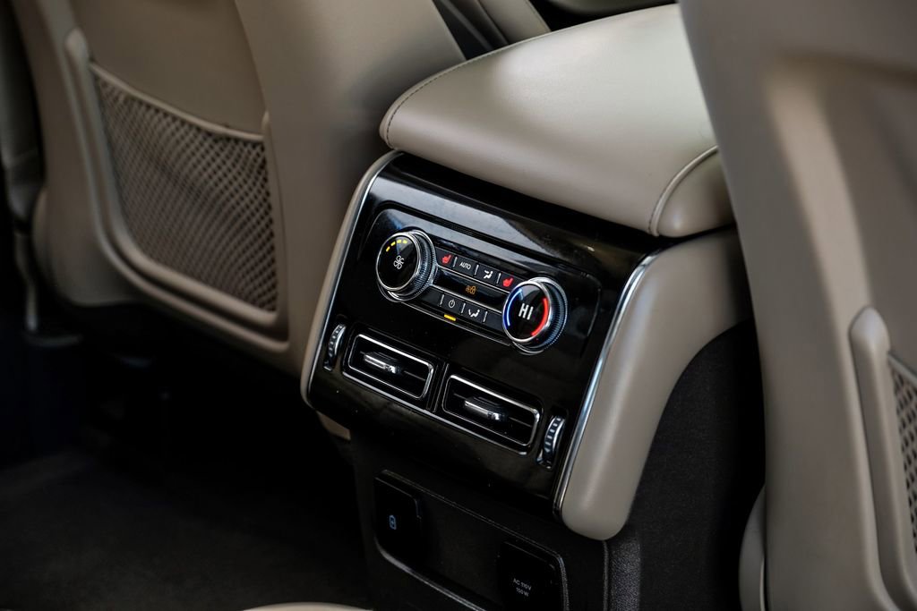 Used 2023 Lincoln Aviator AWD w/ Premium Package image 36