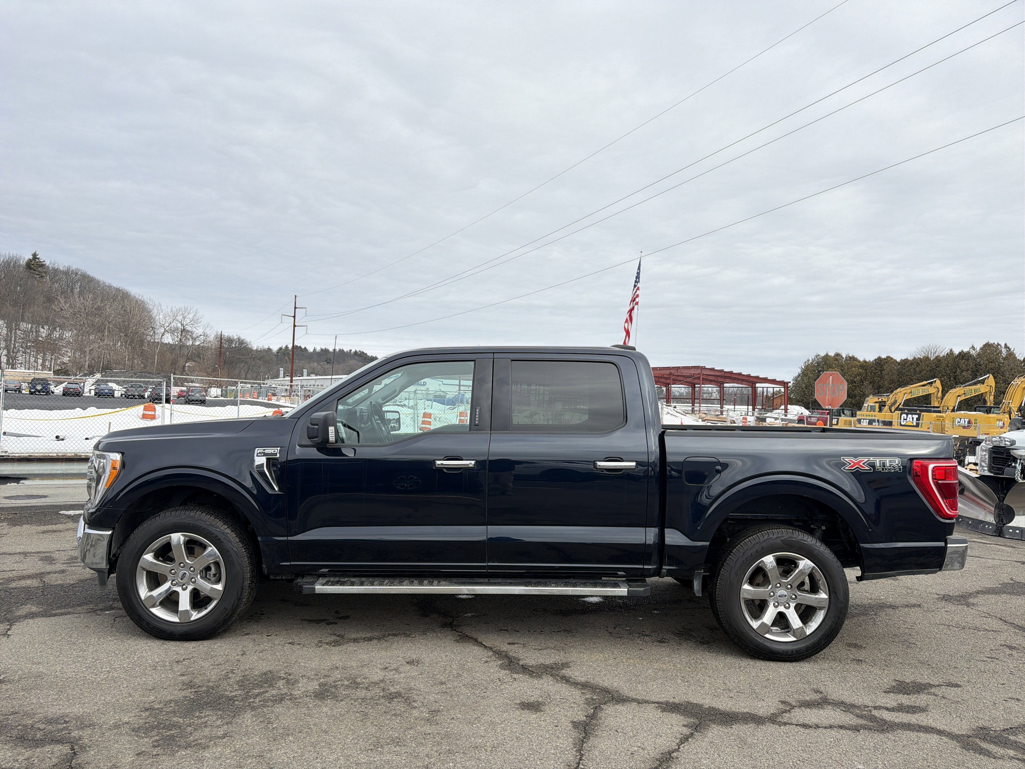 Certified 2022 Ford F150 XLT w/ Equipment Group 302A High image 9