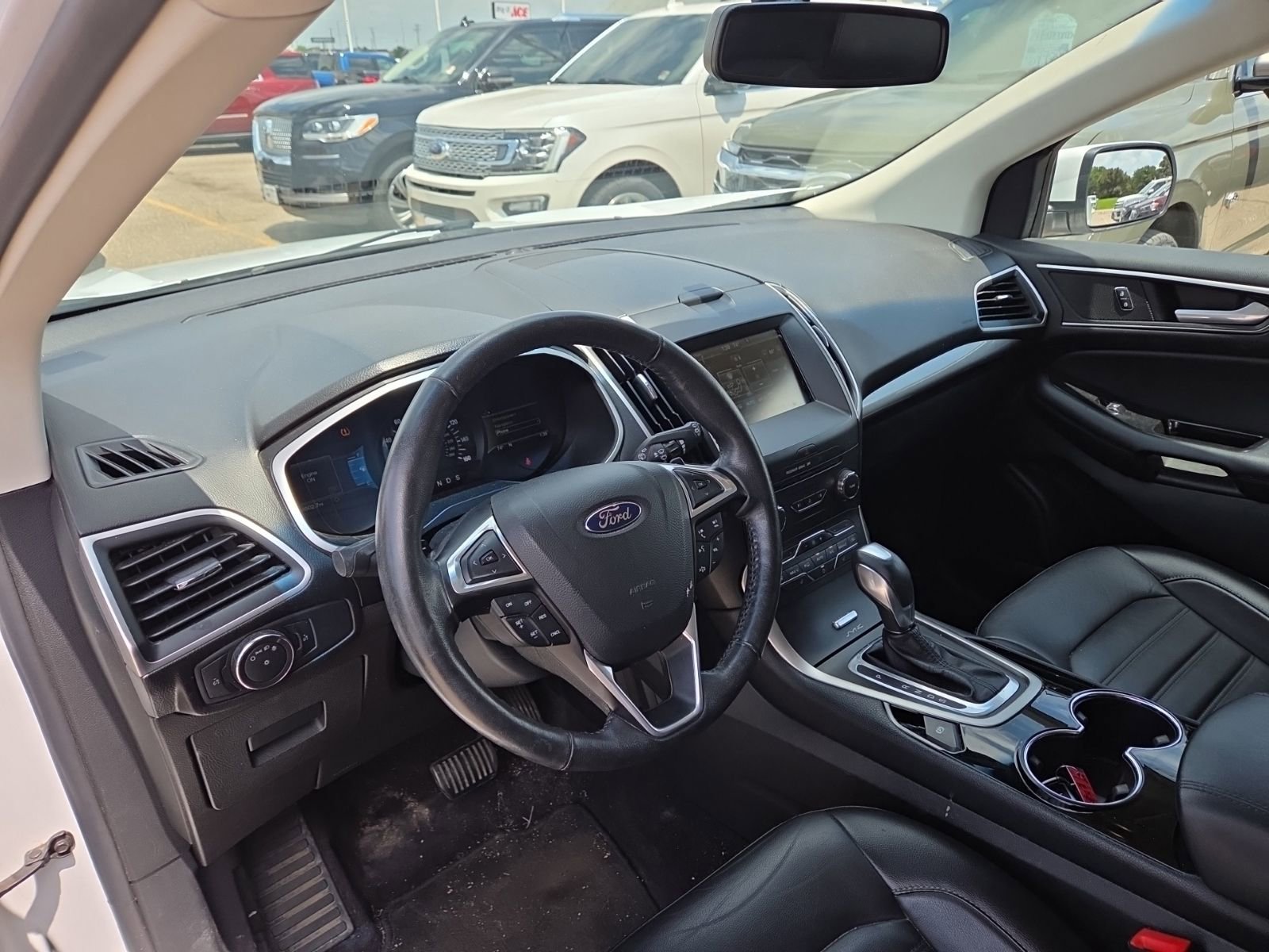 Used 2015 Ford Edge SEL w/ Equipment Group 201A AWD/4WD image 9