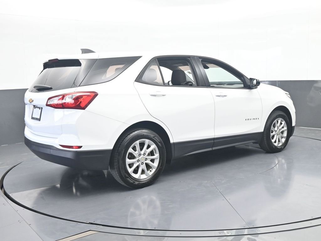 Used 2019 Chevrolet Equinox LS w/ LPO, Floor Liner Package FWD image 6
