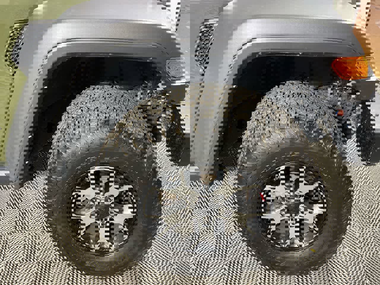 Used 2021 Jeep Wrangler Unlimited Rubicon image 10