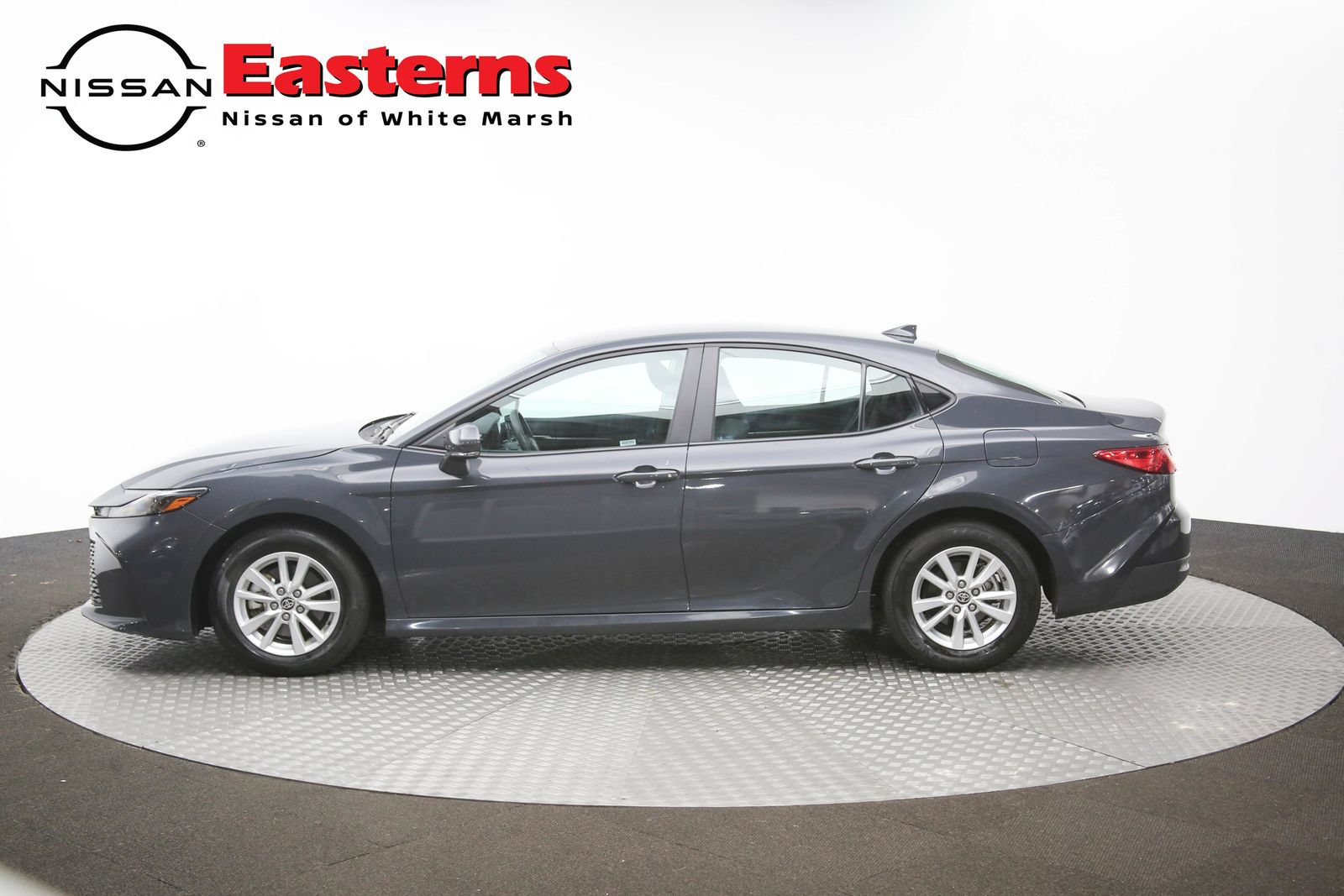 Used 2025 Toyota Camry LE FWD image 60