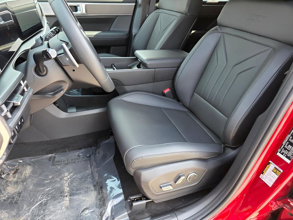 New 2025 Hyundai Santa Fe XRT image 13