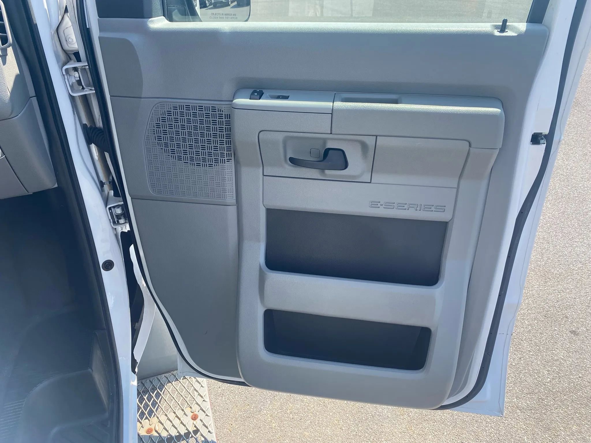 Used 2013 Ford E-350 and Econoline 350 Extended Super Duty w/ PWR Group RWD image 20