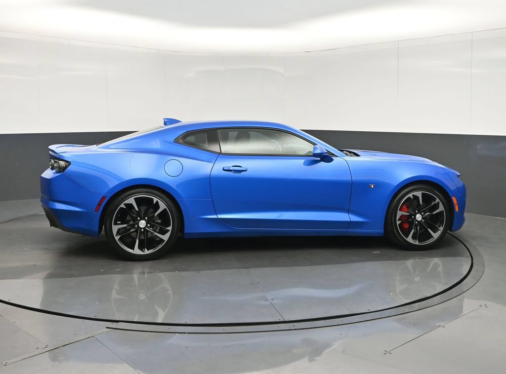 Used 2024 Chevrolet Camaro LT w/ RS Package RWD image 8
