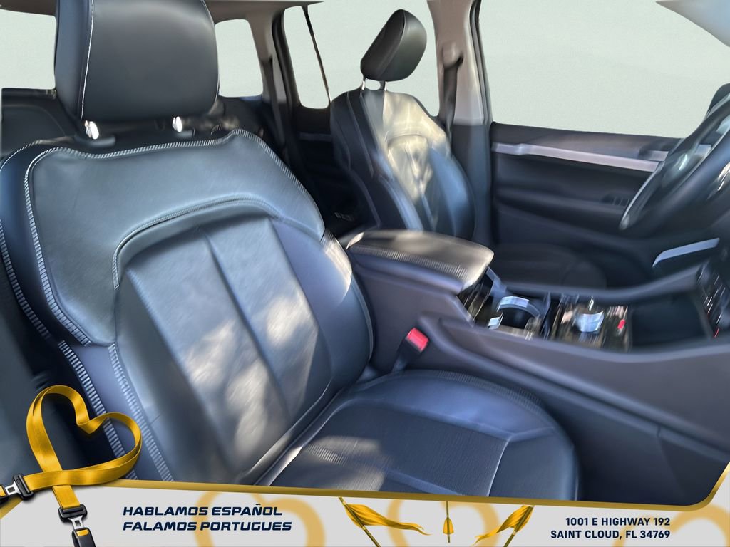 Used 2022 Jeep Grand Cherokee Limited w/ Luxury Tech Group II image 35