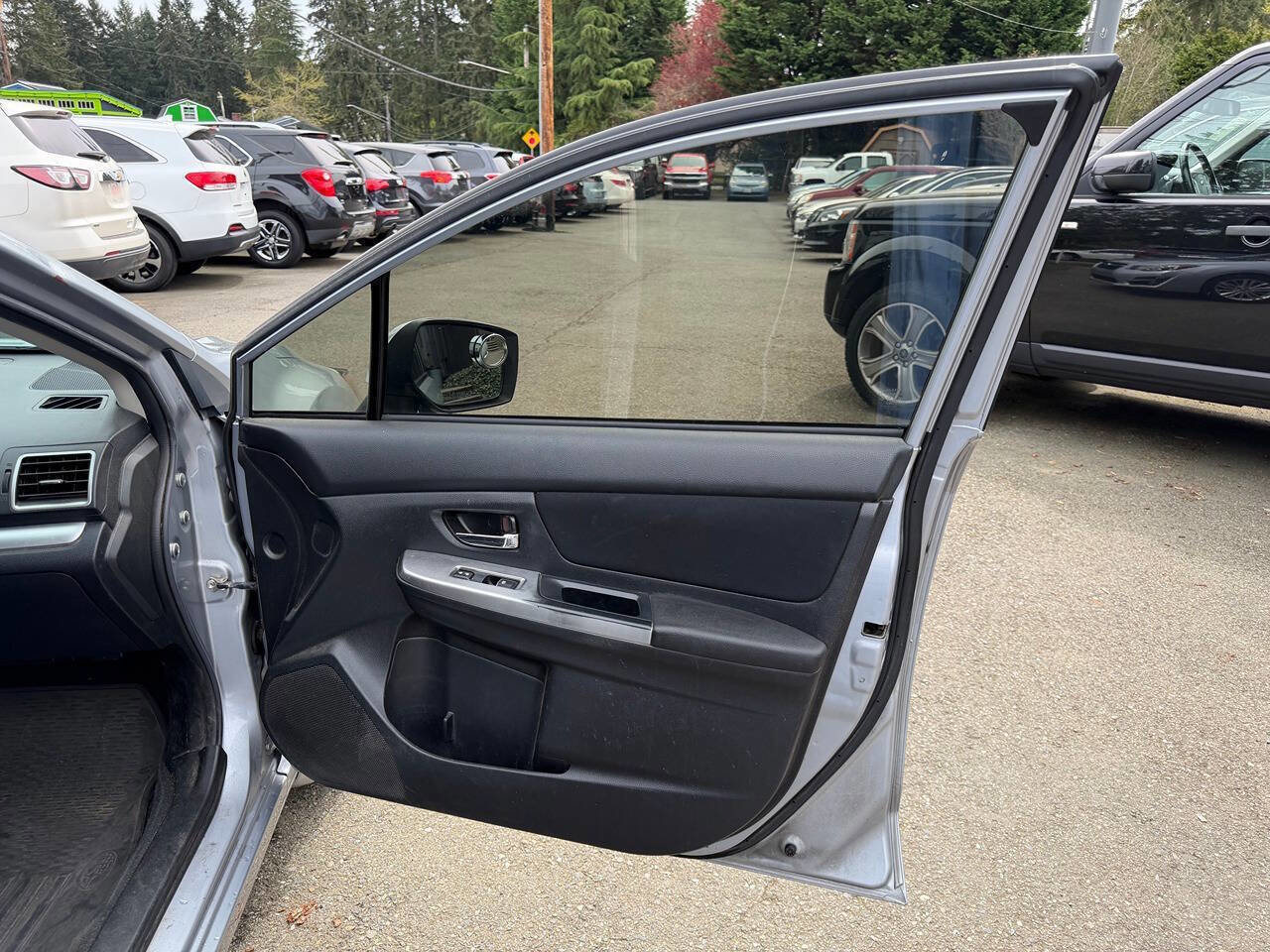 Used 2015 Subaru Impreza 2.0i Premium image 28