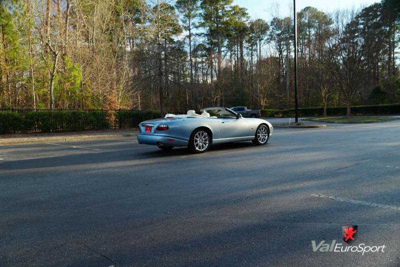 Used 2006 Jaguar XK8 Convertible image 32