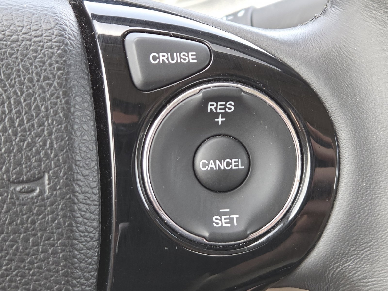 Used 2016 Honda Accord EX-L image 7