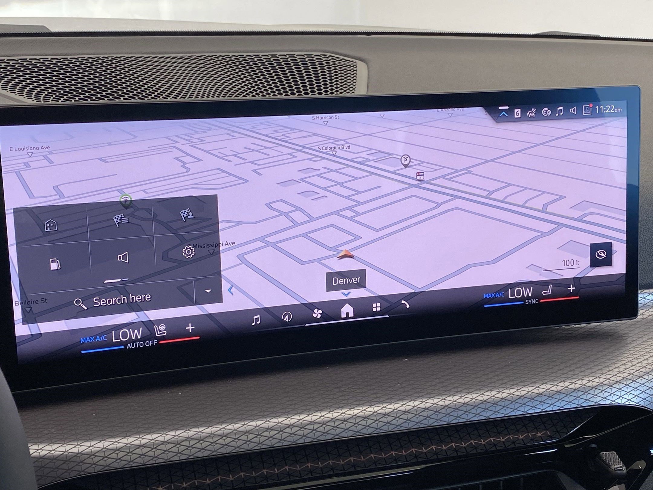 Used 2025 BMW 330i xDrive Sedan w/ Convenience Package image 24