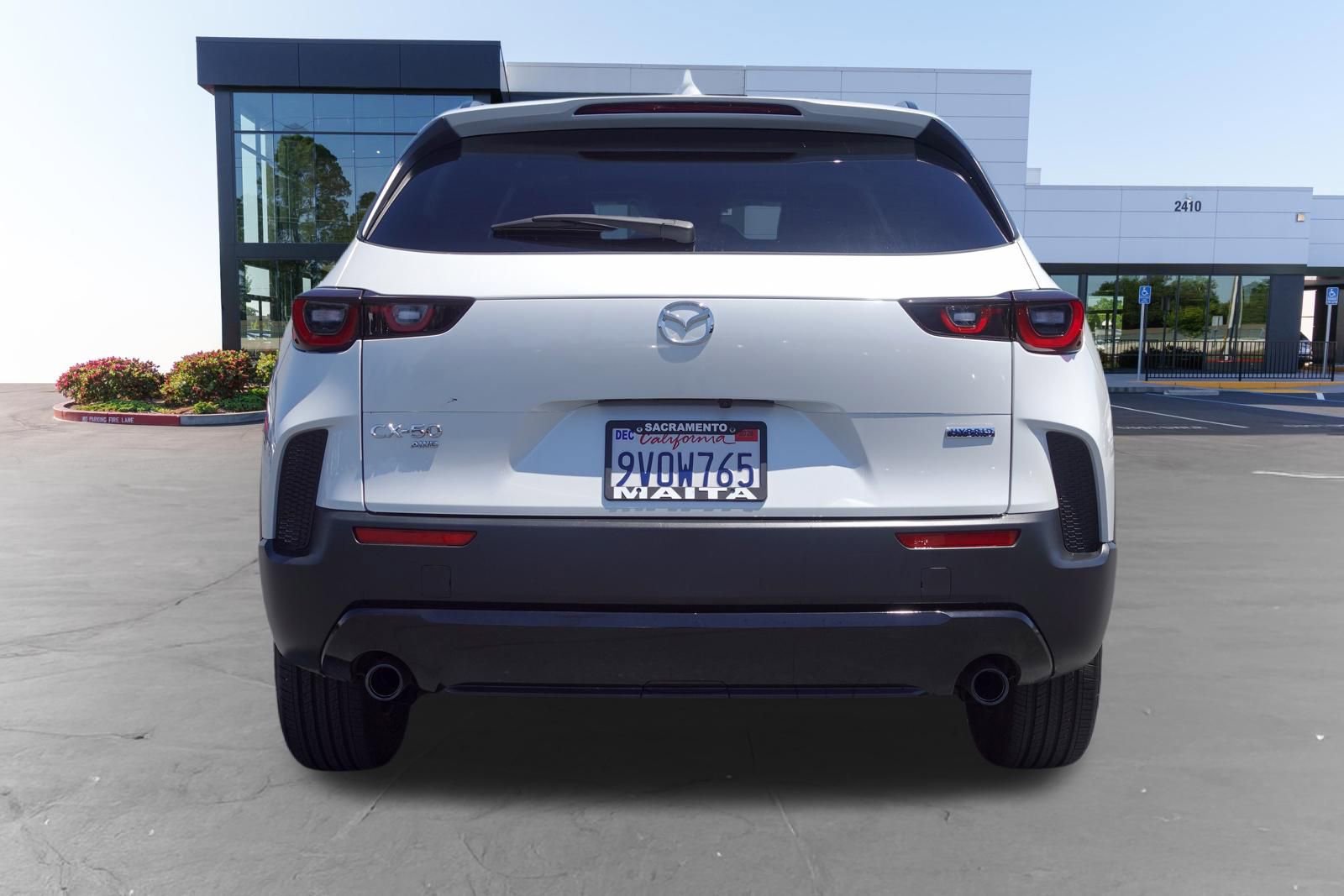 Used 2025 MAZDA CX-50 AWD 2.5 Hybrid w/ Premium Pkg image 5