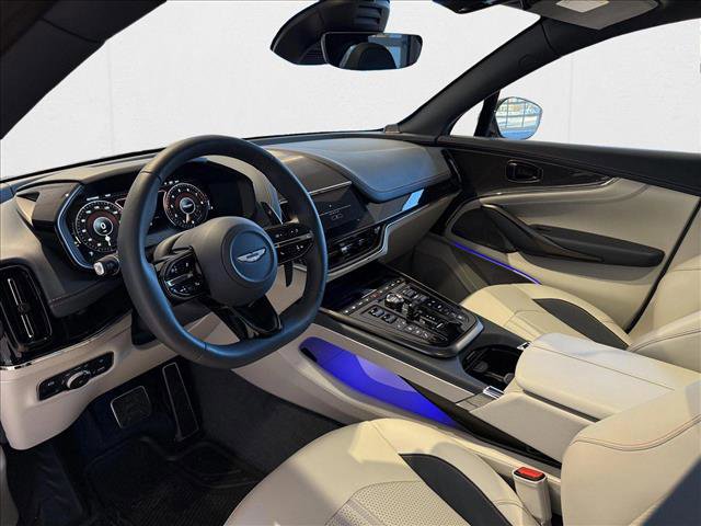New 2025 Aston Martin DBX 707 image 10