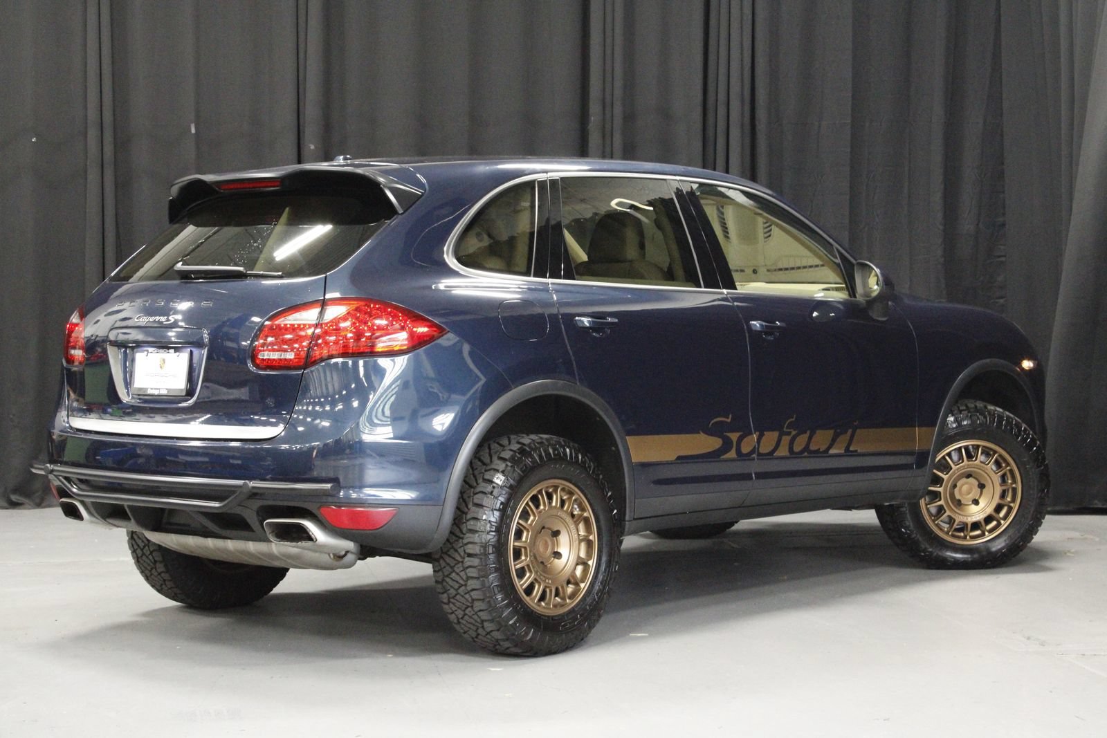 Used 2011 Porsche Cayenne S AWD/4WD image 5