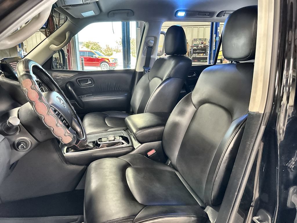Used 2022 Nissan Armada SV w/ SV Appearance Package RWD image 12