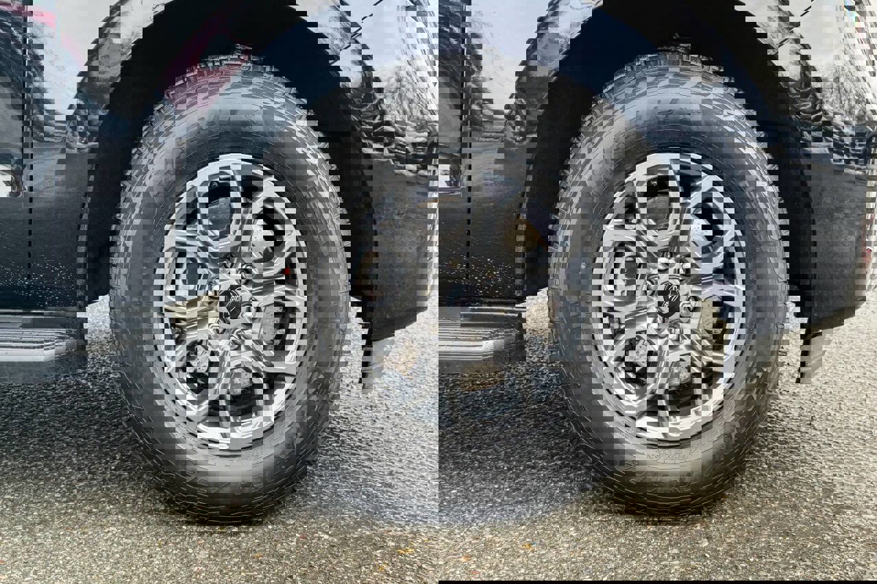 Used 2025 Ford Expedition Max Active image 10