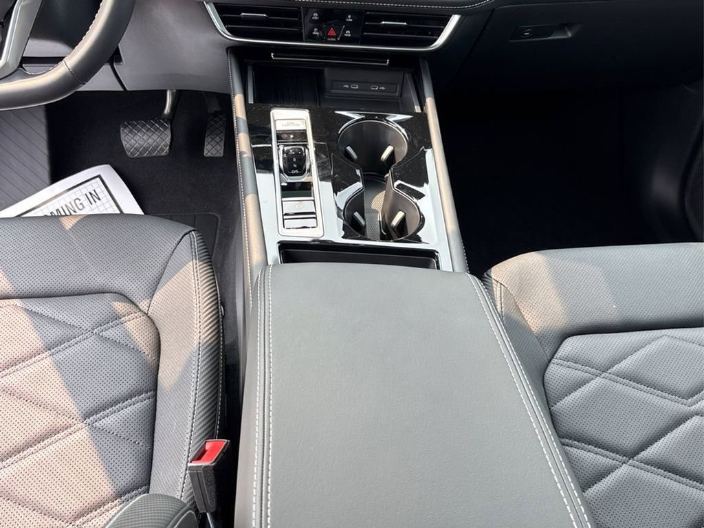 Used 2025 Volkswagen Atlas Cross Sport SE image 23