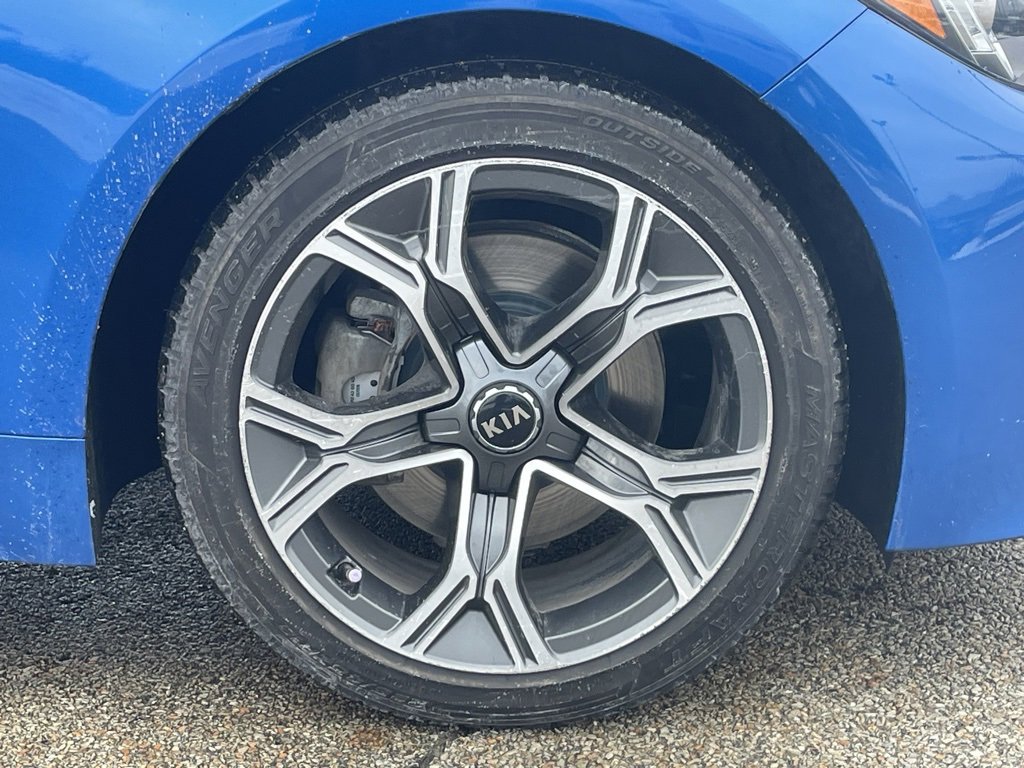 Used 2021 Kia Stinger GT-Line w/ Sun & Sound Package image 9