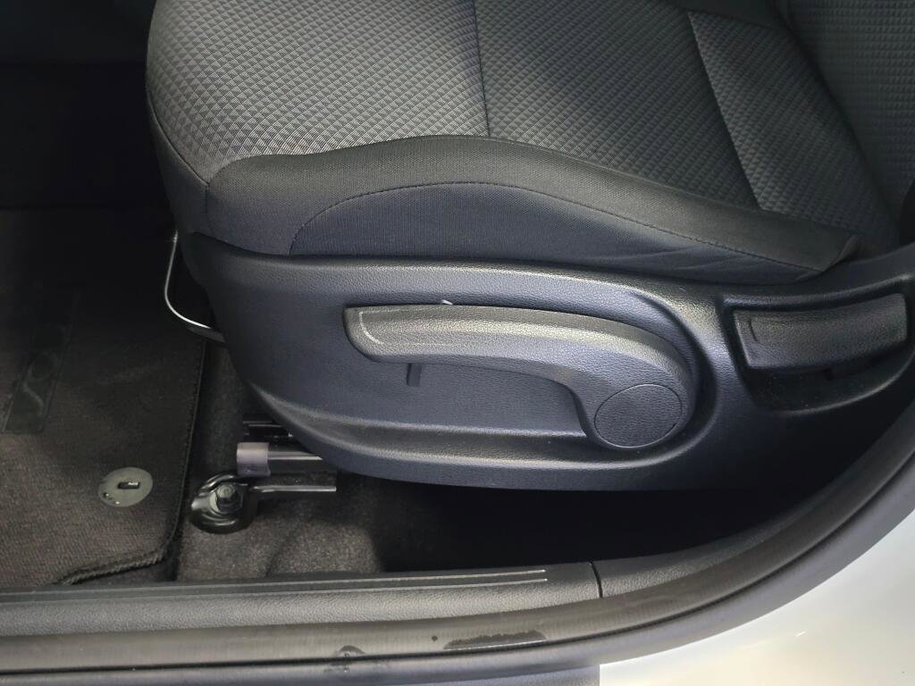 Used 2024 Kia Soul LX w/ Option Group 015 image 23