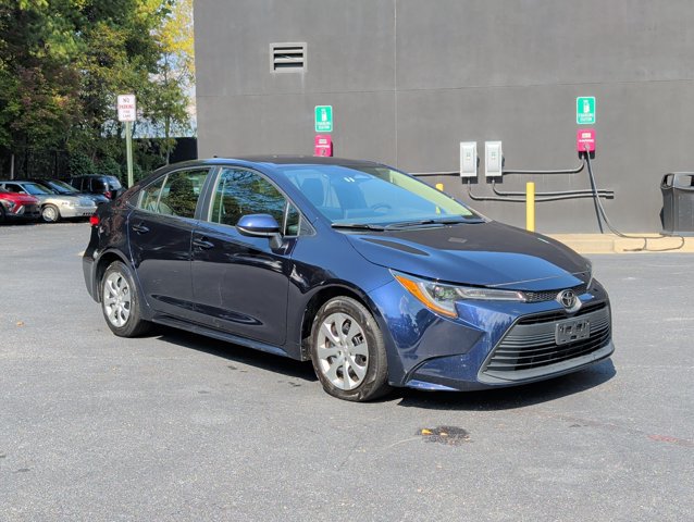 Used 2024 Toyota Corolla LE FWD image 3