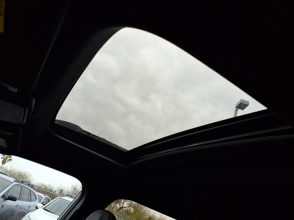 New 2026 Subaru Outback Limited image 5