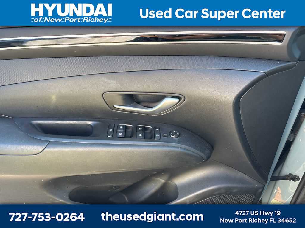 Certified 2022 Hyundai Santa Cruz SEL FWD image 10
