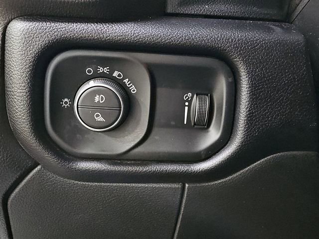 Used 2024 RAM 3500 Big Horn image 17