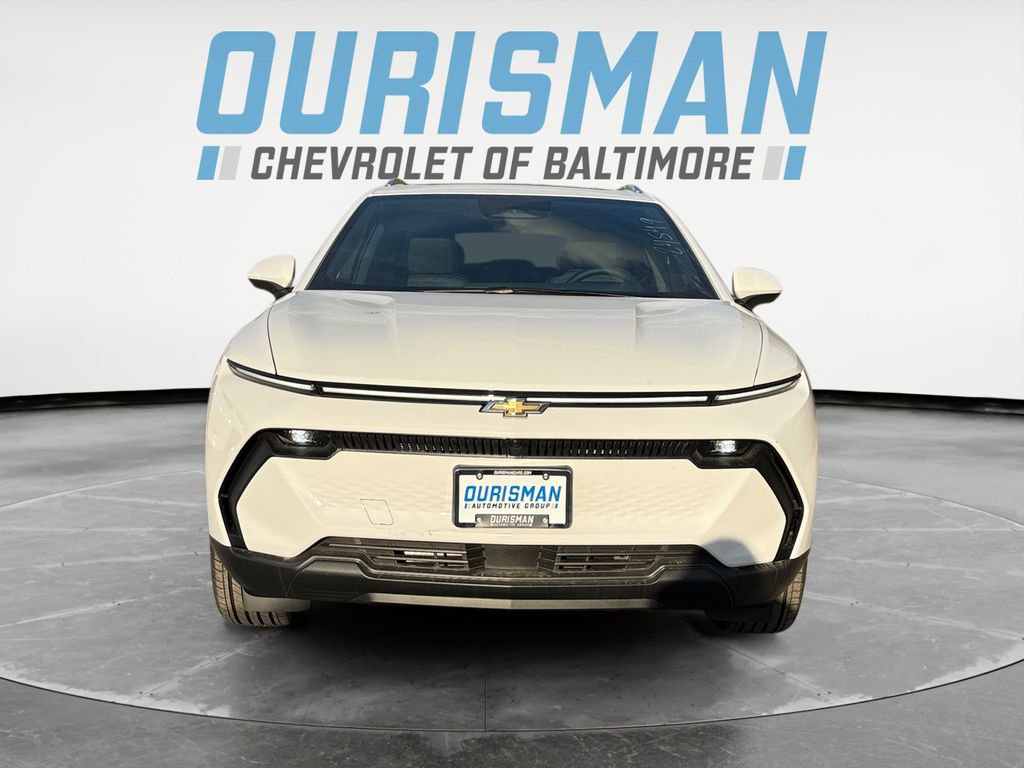 New 2026 Chevrolet Equinox EV LT image 8