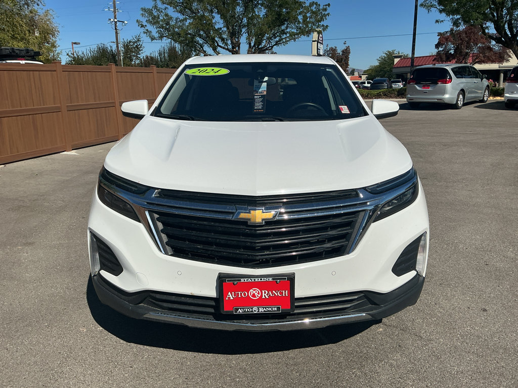 Used 2024 Chevrolet Equinox LT AWD/4WD image 2