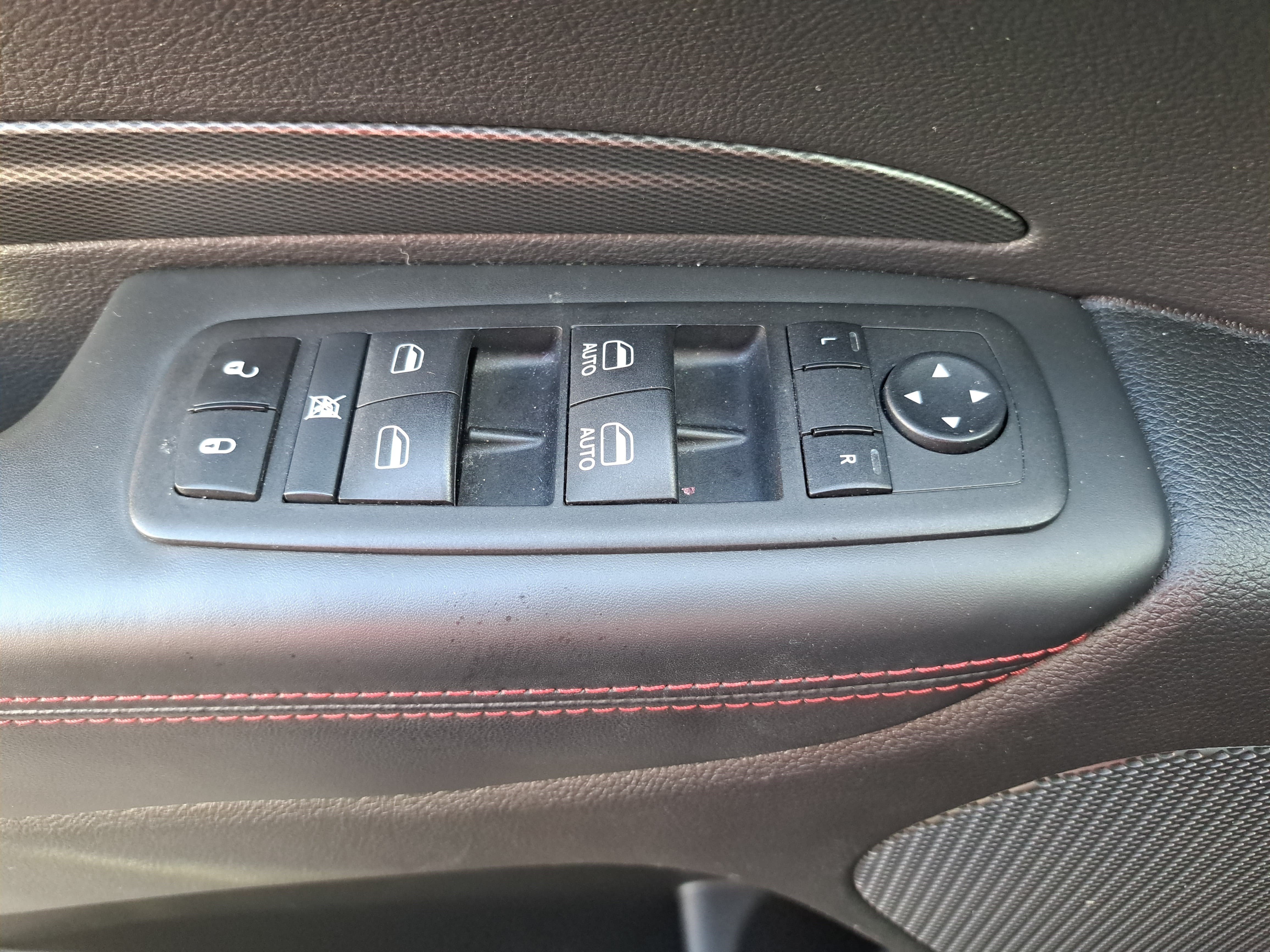 Used 2024 Dodge Durango GT AWD/4WD image 27