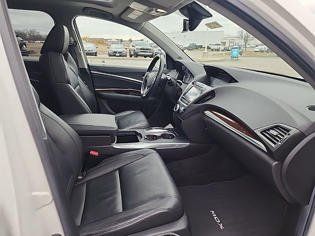 Used 2019 Acura MDX SH-AWD image 32