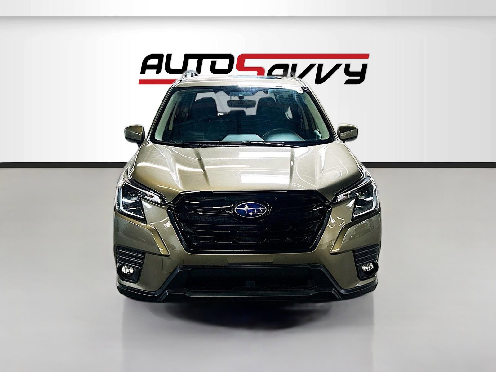 Used 2023 Subaru Forester Premium w/ Popular Package #2 image 2