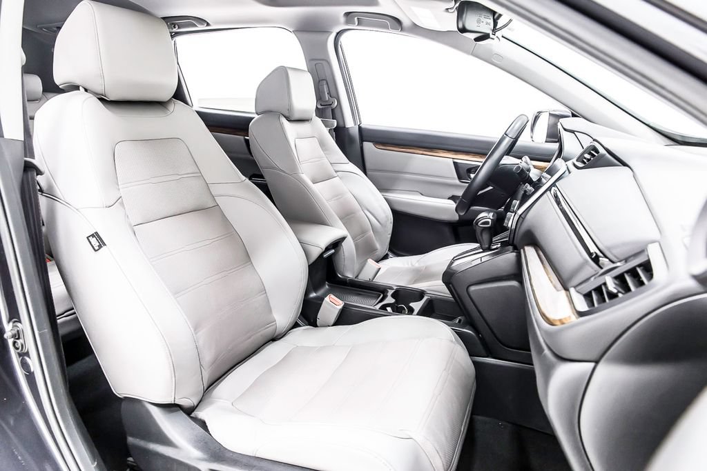 Used 2019 Honda CR-V Touring image 32