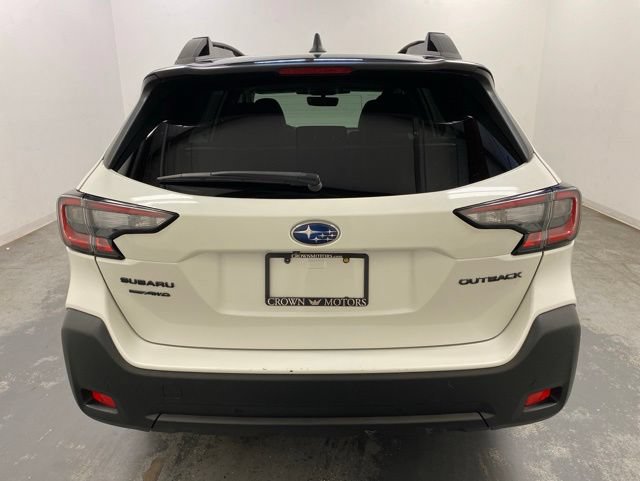 Used 2025 Subaru Outback Onyx Edition AWD/4WD image 3