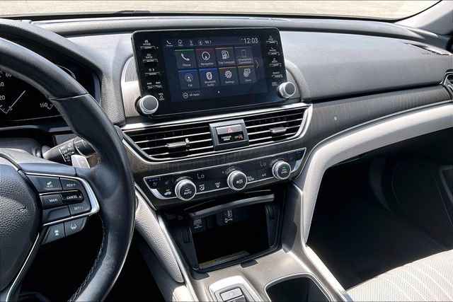 Used 2020 Honda Accord Touring image 15