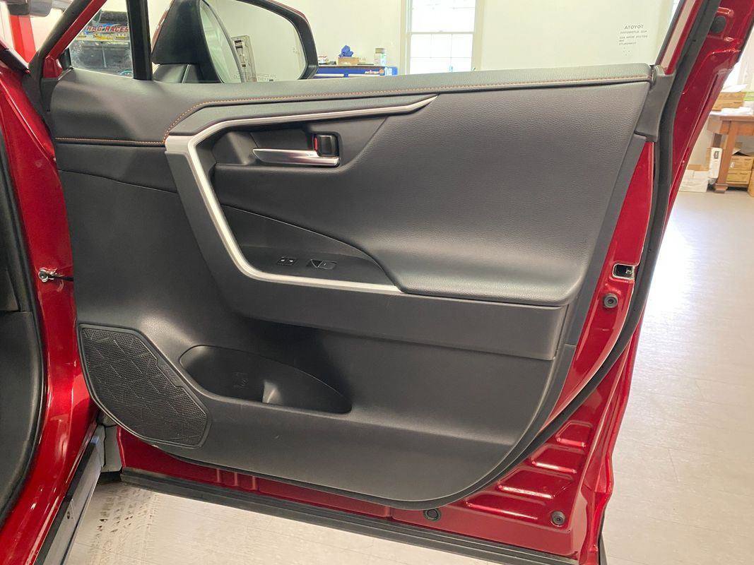 Used 2024 Toyota RAV4 Adventure image 16