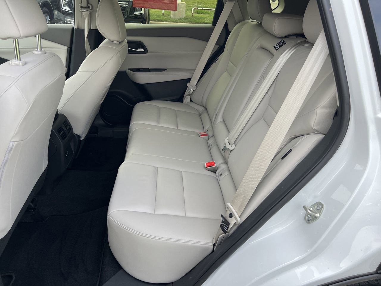 Certified 2025 Nissan Rogue SL image 21